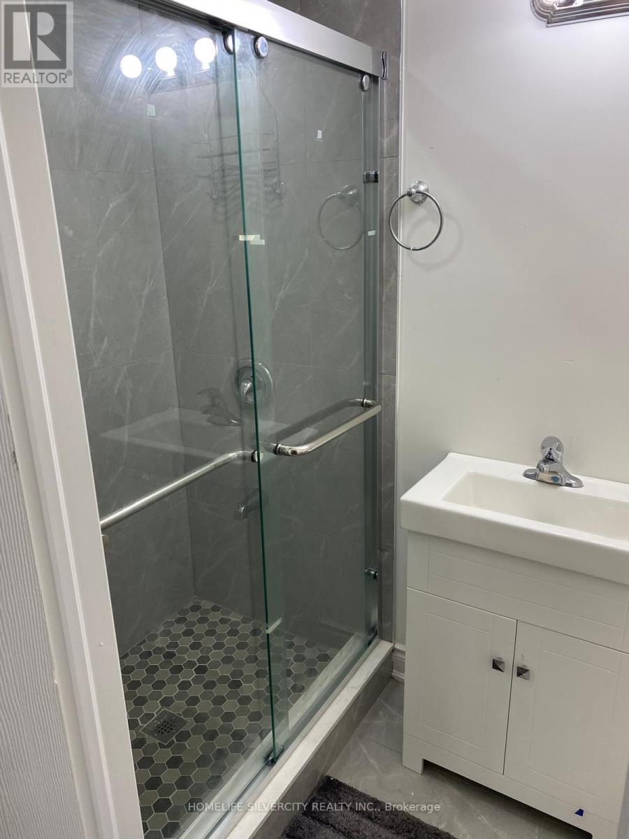 Bsmt - 73 Donald Ficht Crescent, Brampton, Ontario  L7A 5H6 - Photo 8 - W12143133