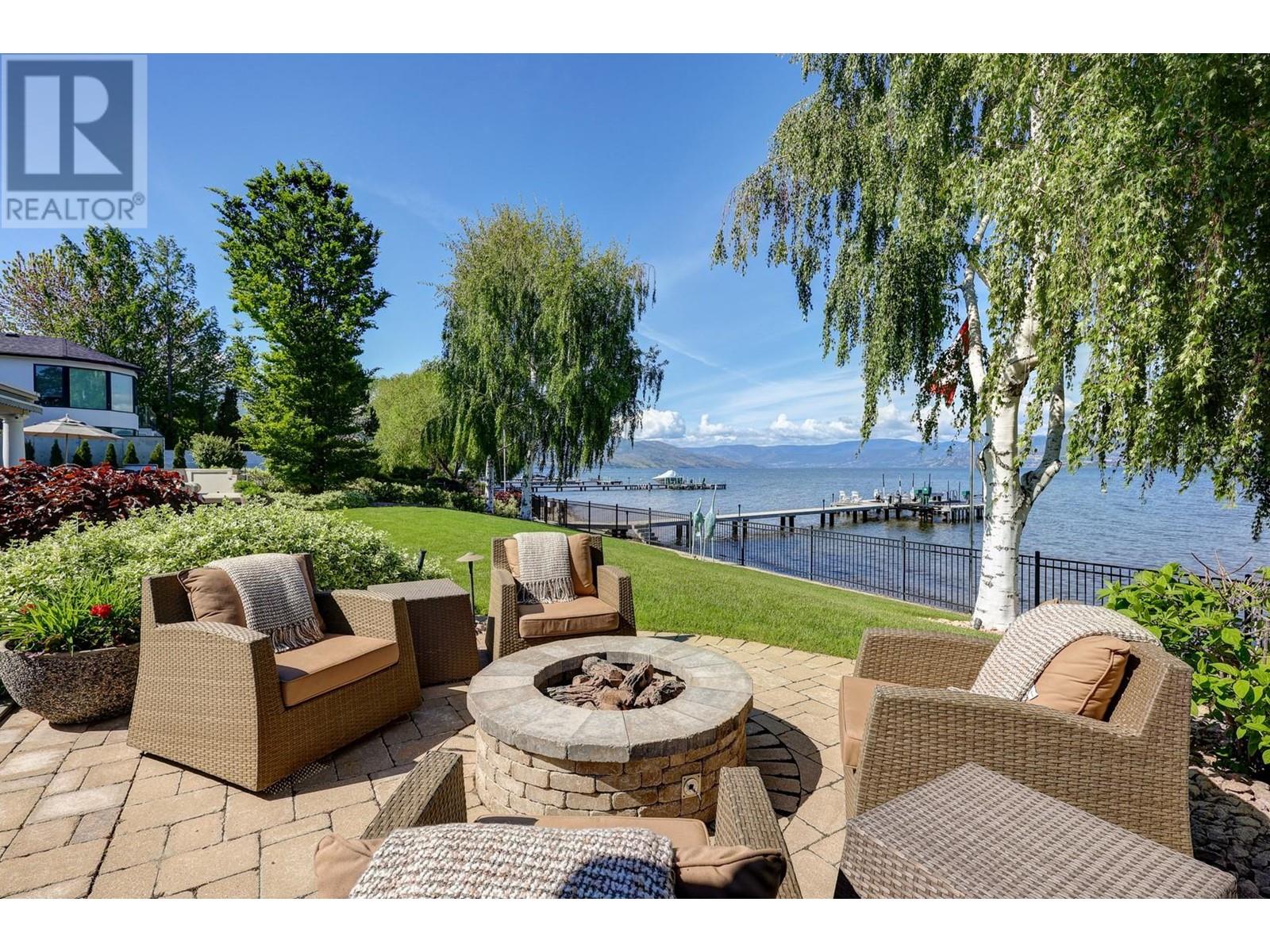 4458A Lakeland Road Kelowna