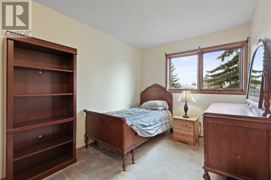 7 Sunhaven Way Se, Calgary, Alberta  T2X 2N7 - Photo 38 - A2213558