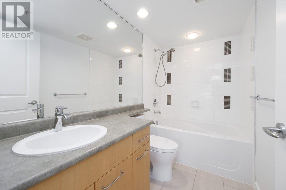 217 8480 Granville Avenue, Richmond, British Columbia  V6Y 4E8 - Photo 15 - R3001682