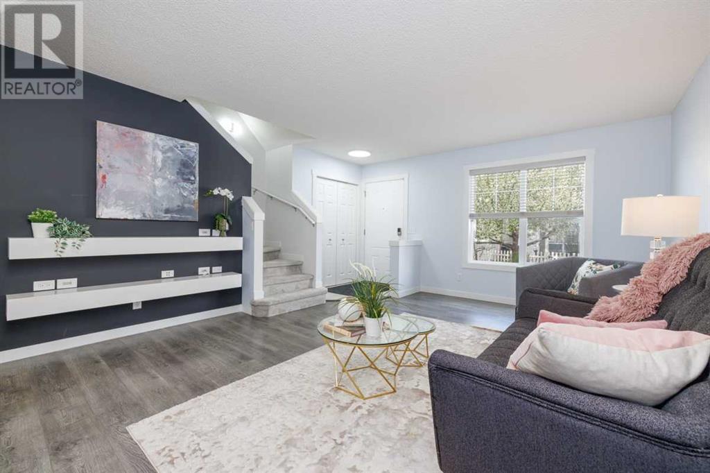 3218 New Brighton Gardens Se, Calgary, Alberta  T2Z 0A7 - Photo 3 - A2220287