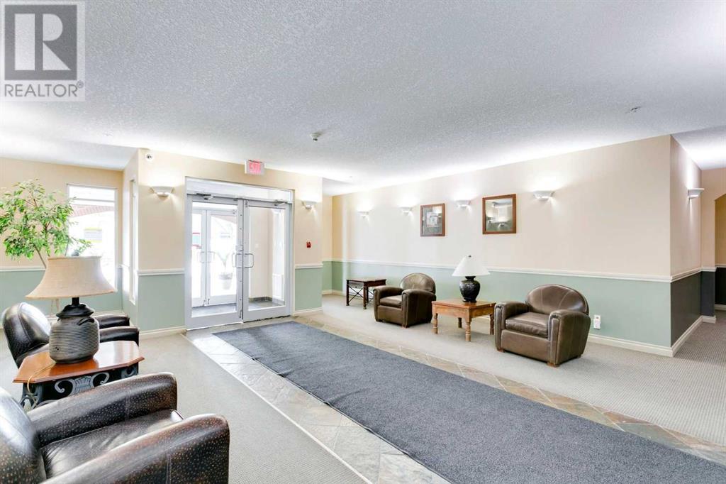 Property at 1407, 24 Hemlock Crescent SW image 2