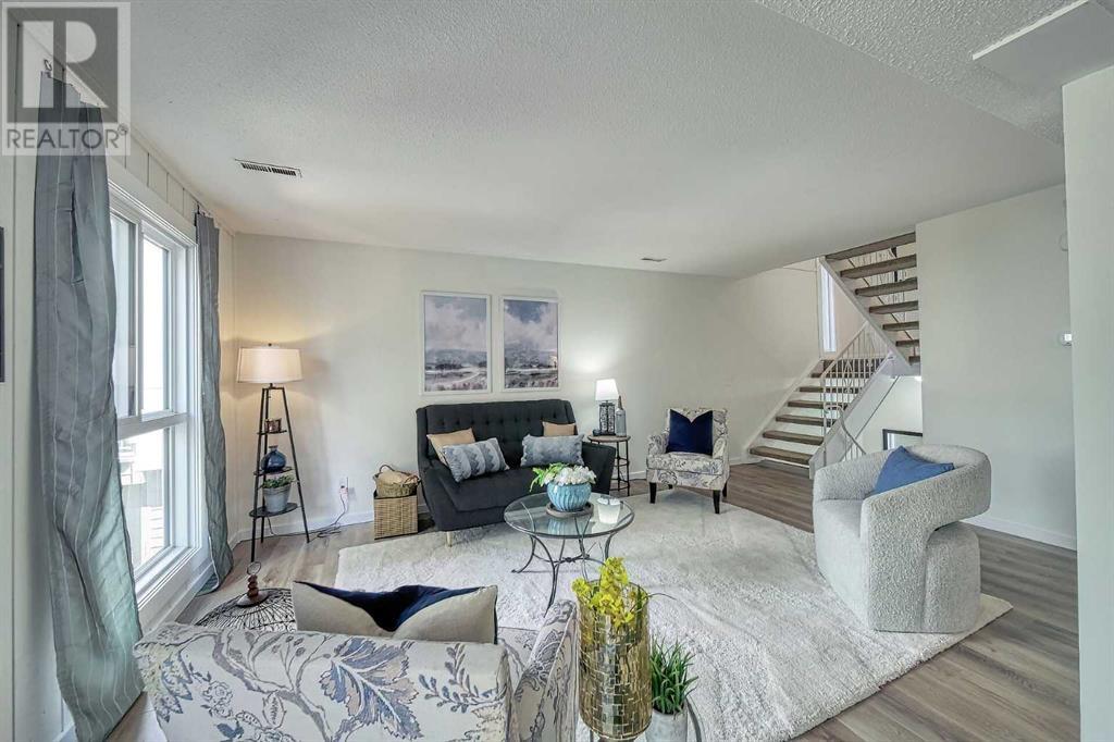 Property at 712, 13104 Elbow Drive SW image 1
