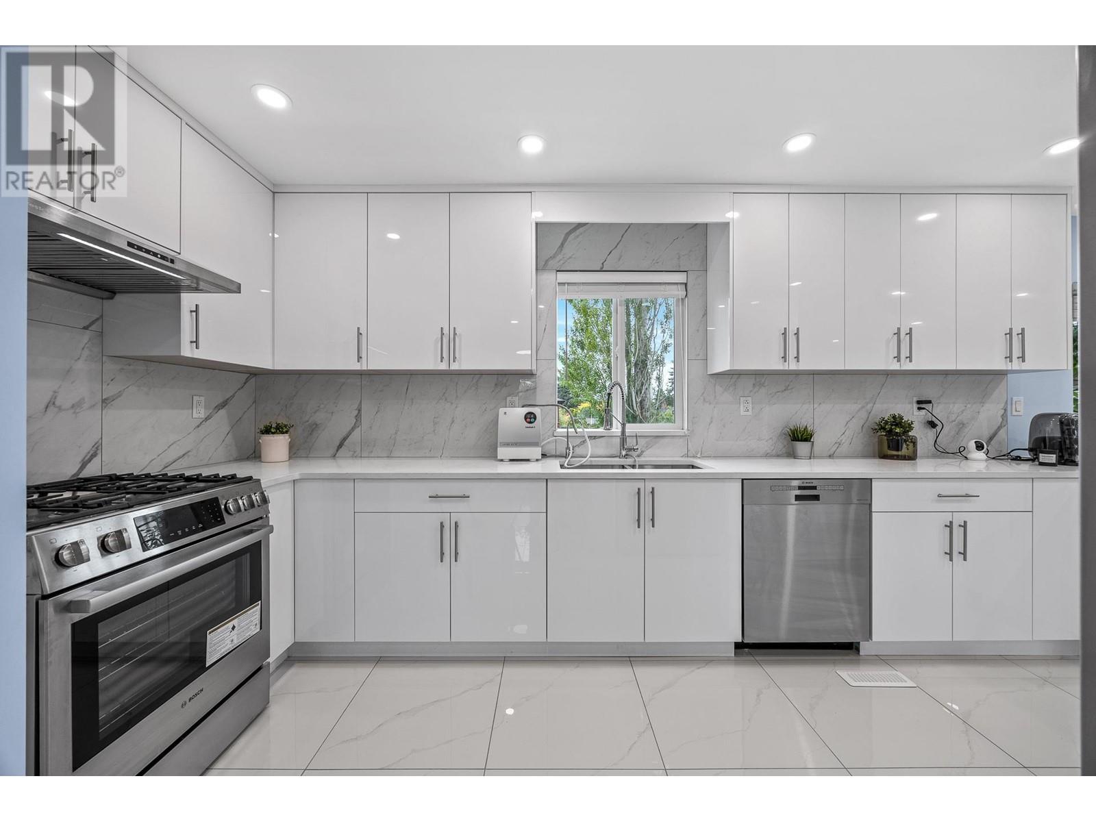 6043 45 Avenue, Delta, British Columbia  V4K 3W8 - Photo 14 - R3001431