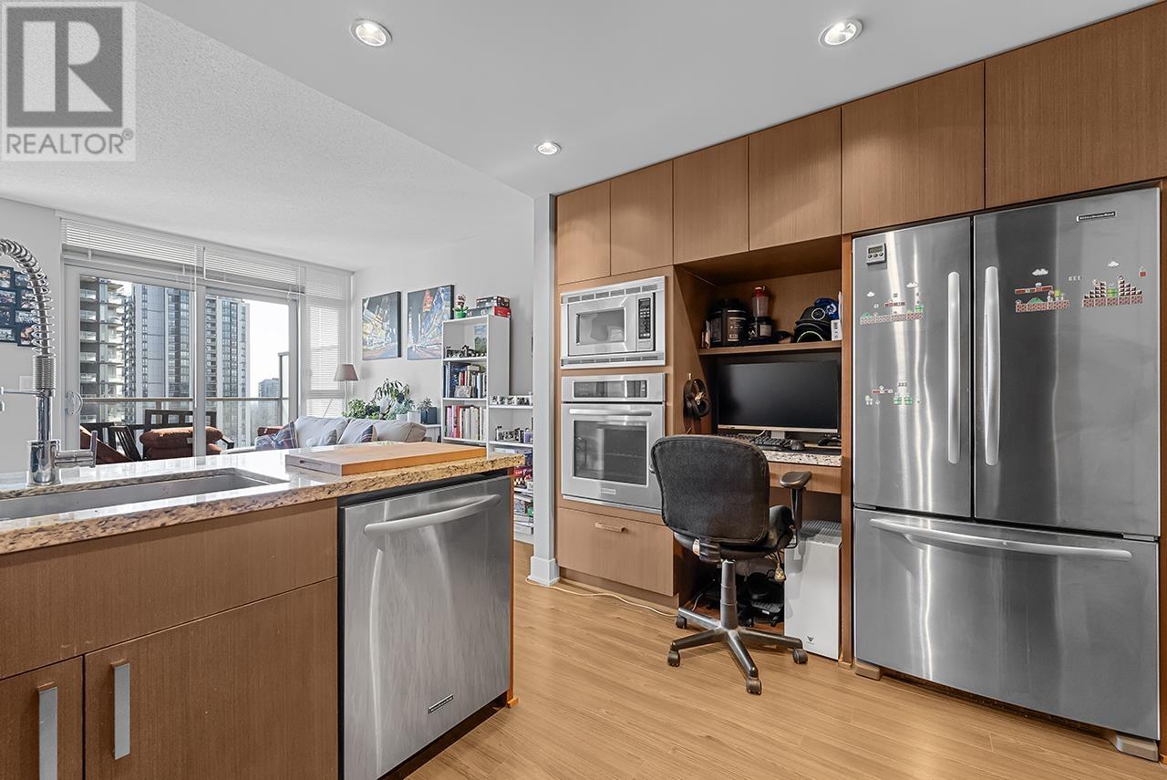 2707 1155 The High Street, Coquitlam, British Columbia  V3B 7W4 - Photo 5 - R3001876