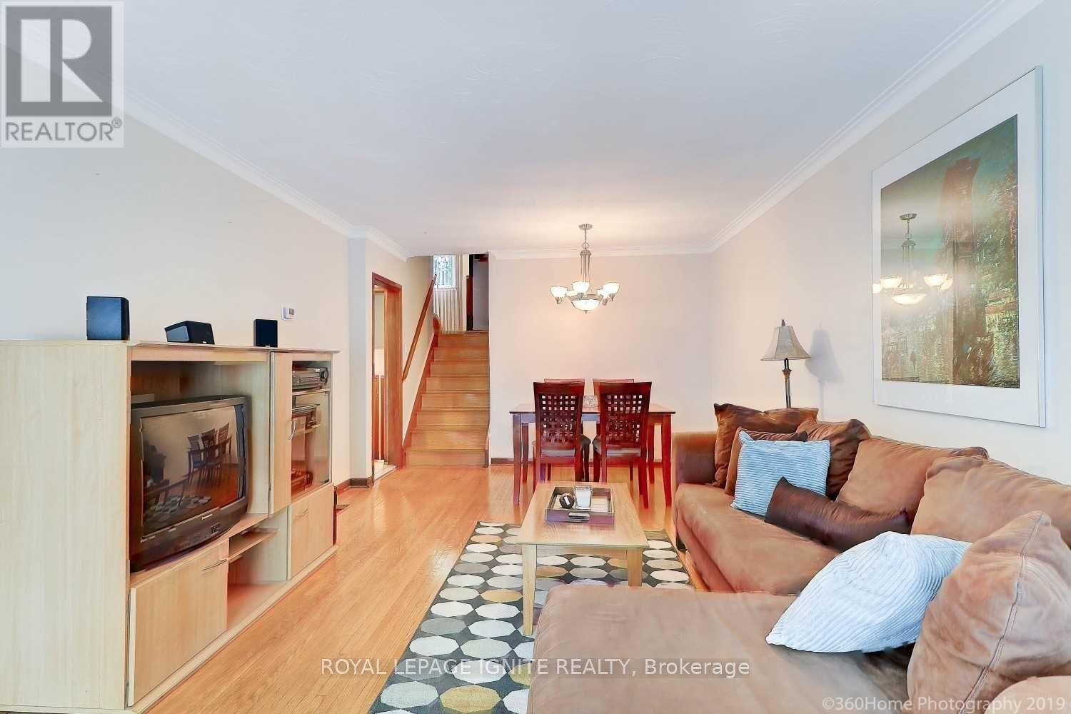 Property at 153 RODDA BOULEVARD image 5