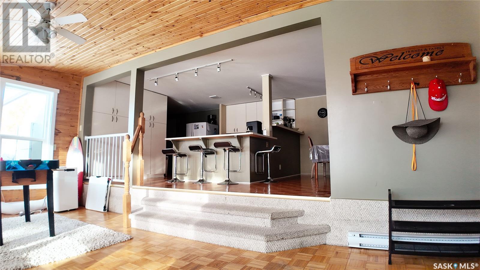 Property at 671-681 Aqualane AVENUE image 5