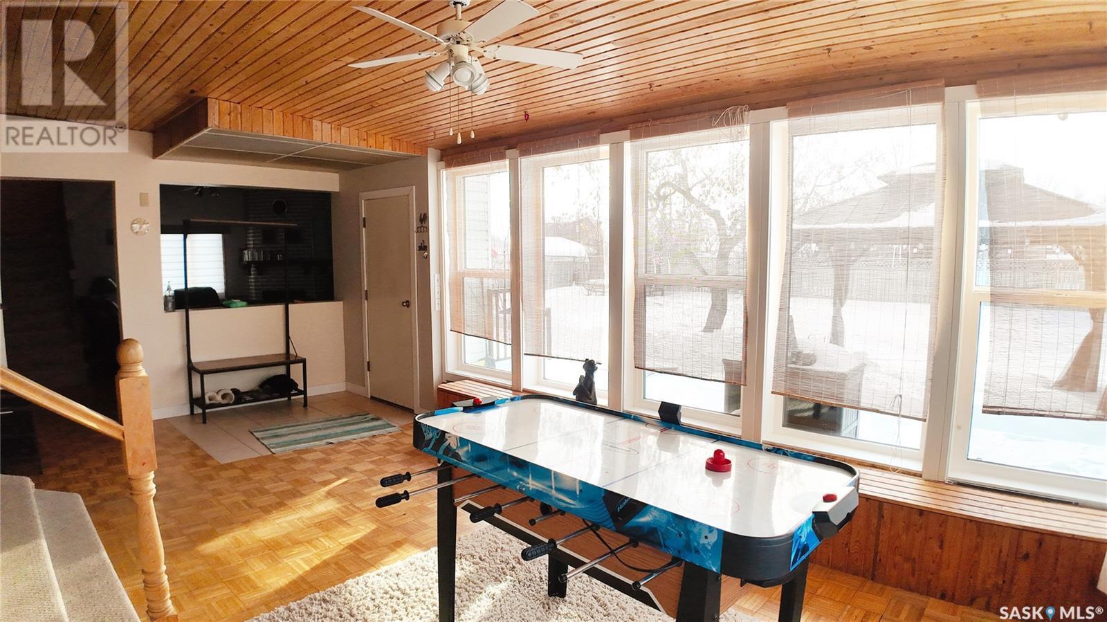 Property at 671-681 Aqualane AVENUE image 3
