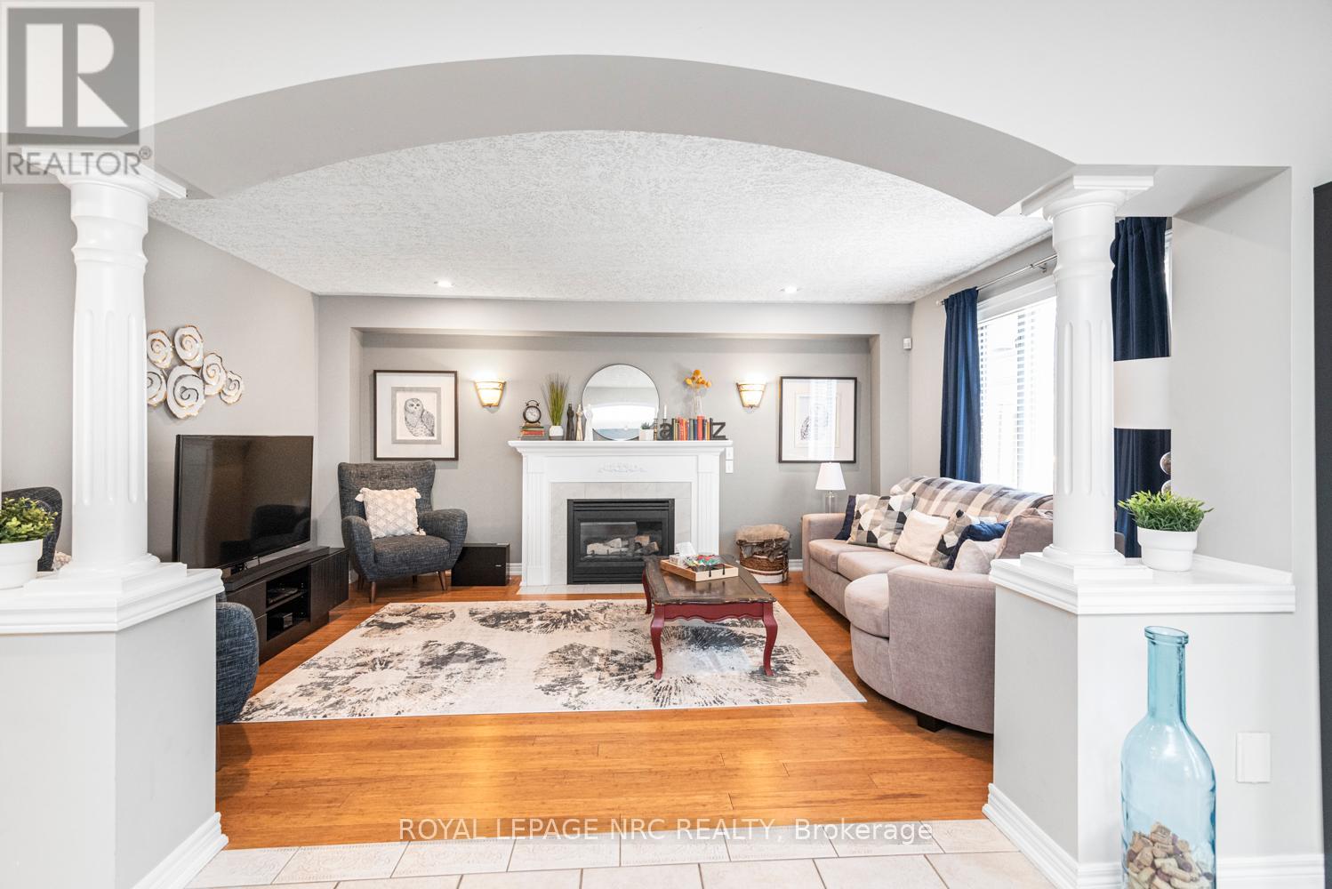 54 Stonepine Crescent, Hamilton, Ontario  L9C 7T7 - Photo 11 - X12143178