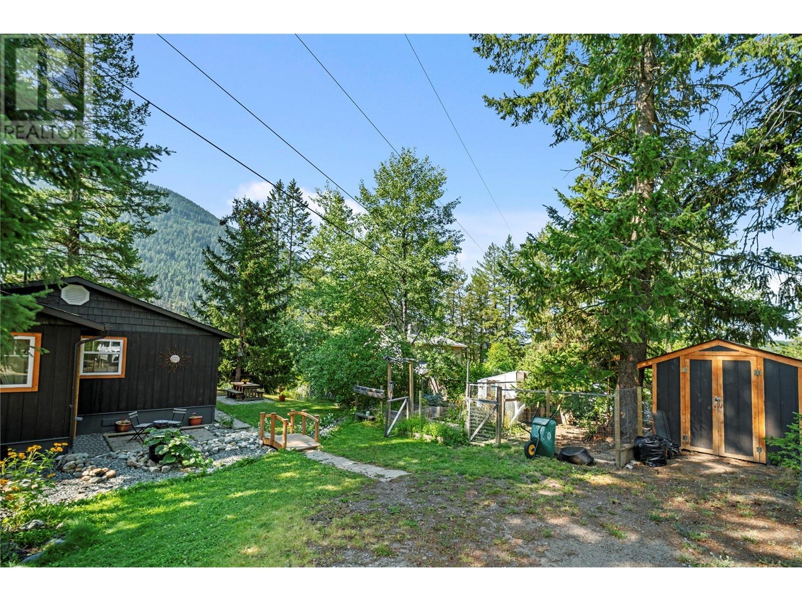 2508 Stoney Drive Kamloops Photo 32