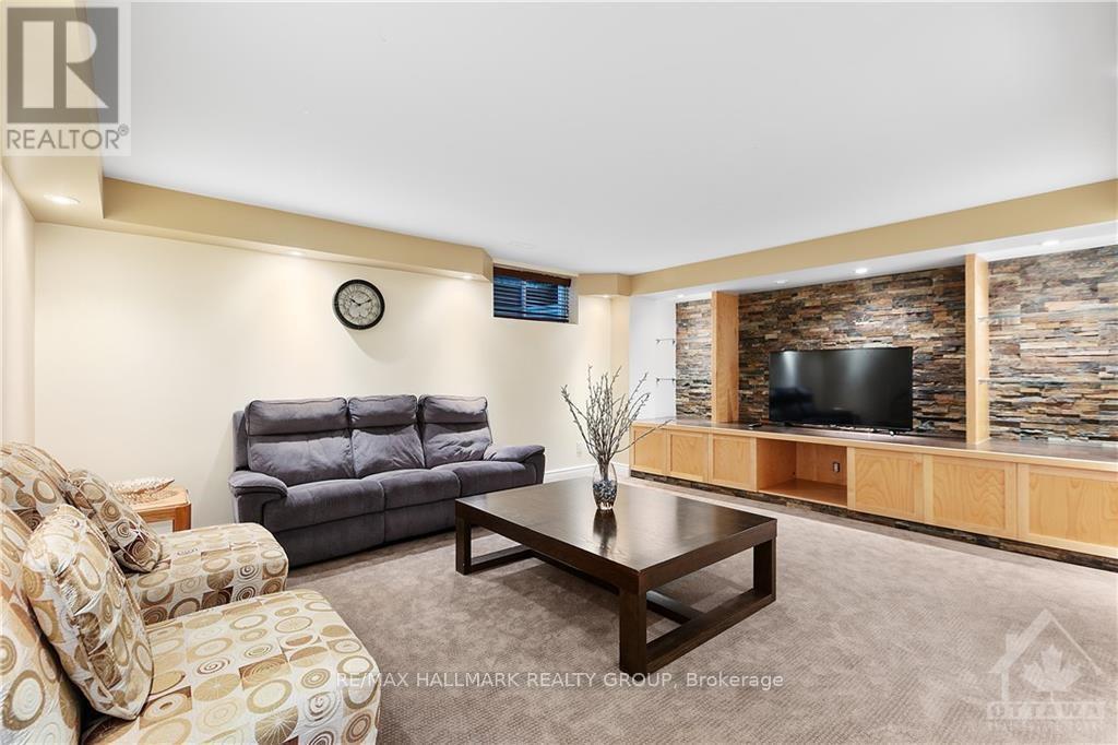 4464 Shoreline Drive, Ottawa, Ontario  K1V 1R7 - Photo 23 - X12143195