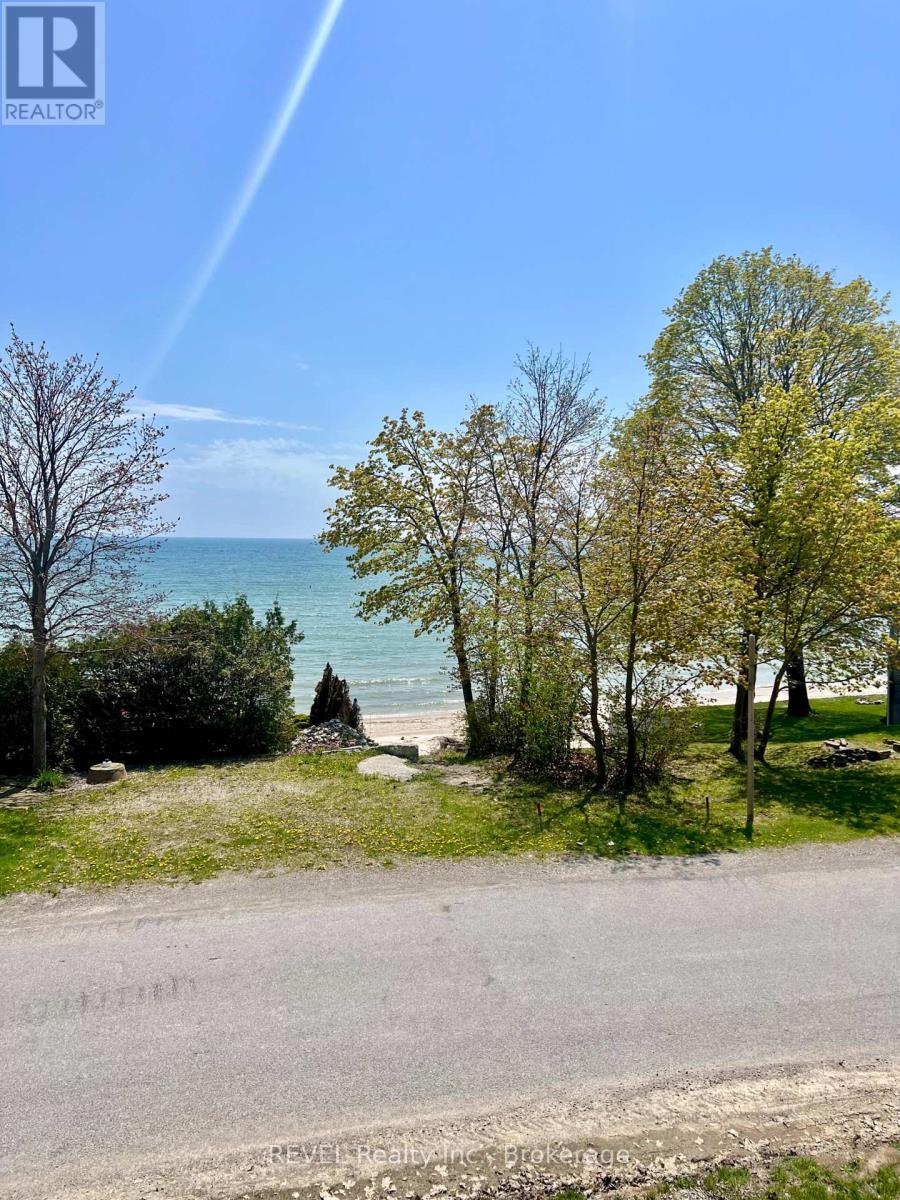 80 Lighthouse Drive Drive, Haldimand, Ontario  N1A 2W6 - Photo 30 - X12086583