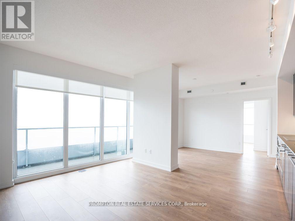 2702 - 117 Mcmahon Drive, Toronto, Ontario  M2K 0E4 - Photo 3 - C12143241