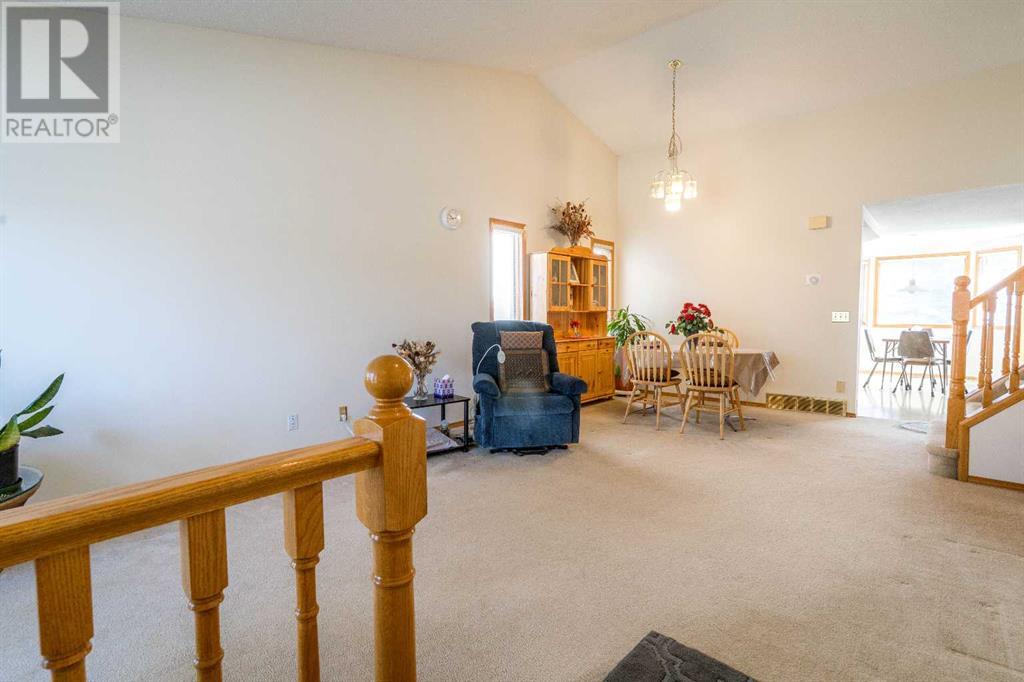 Property at 355 Hawkland Circle NW image 3