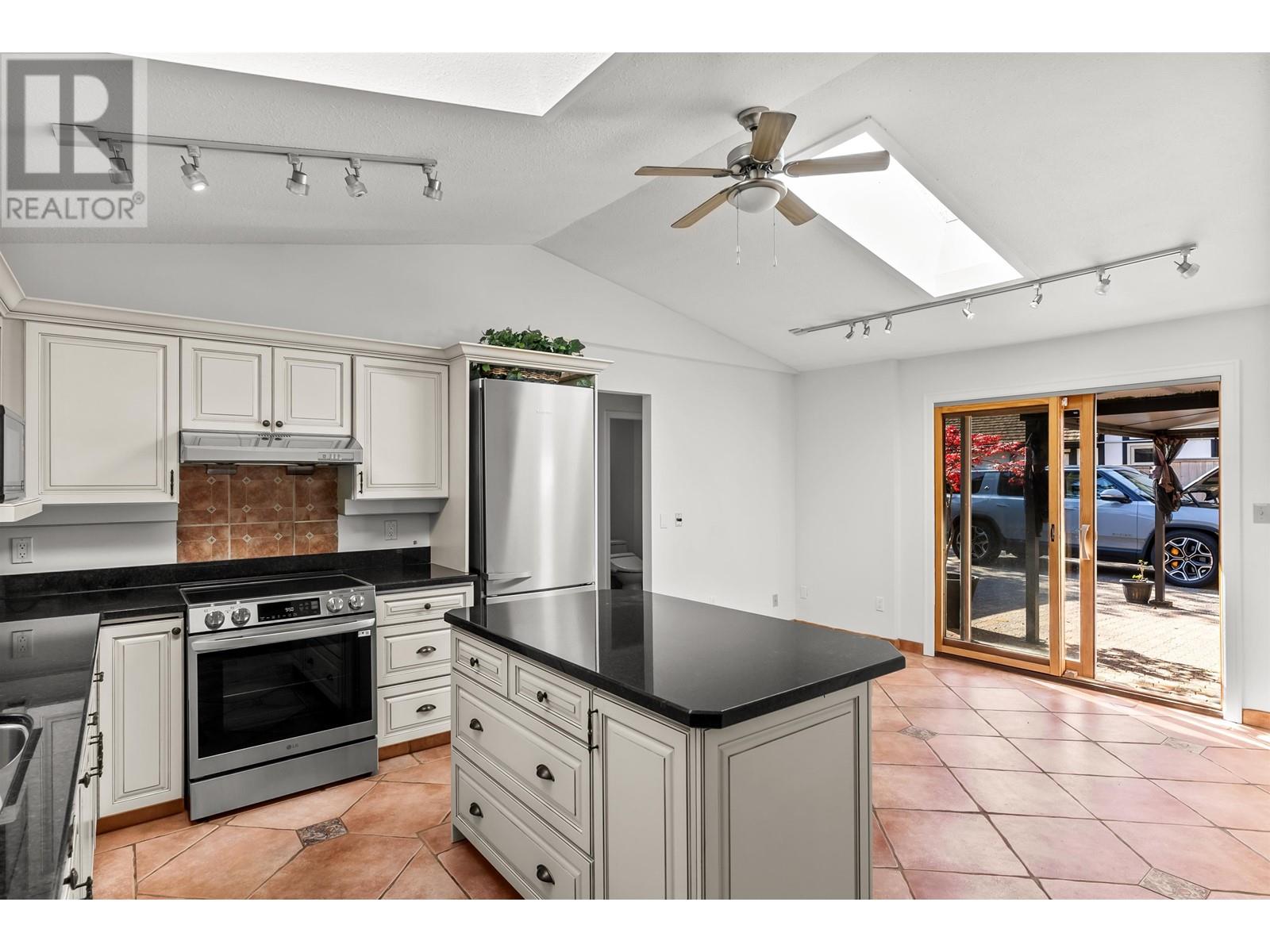 5660 Goldenrod Crescent, Tsawwassen, British Columbia  V4L 2G4 - Photo 18 - R2997355