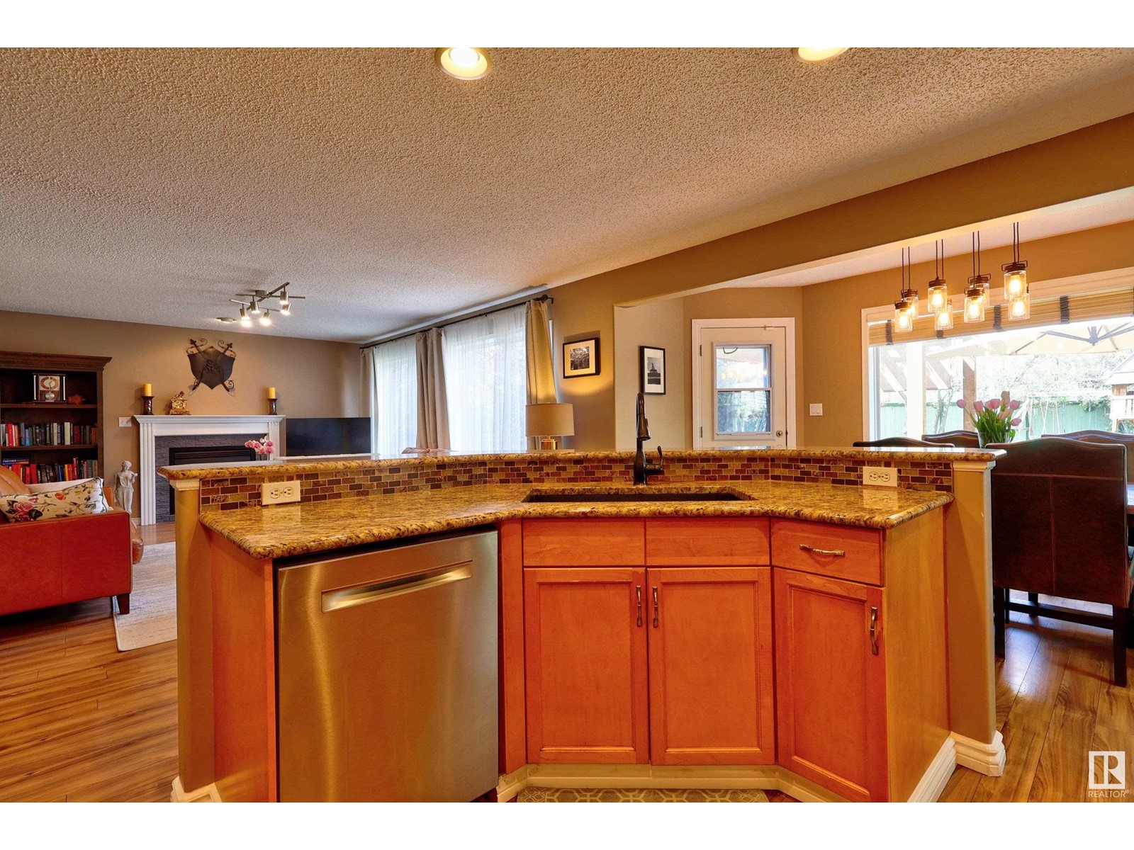 820 Breckenridge Bay Ba Nw, Edmonton, Alberta  T5T 6J8 - Photo 15 - E4436054