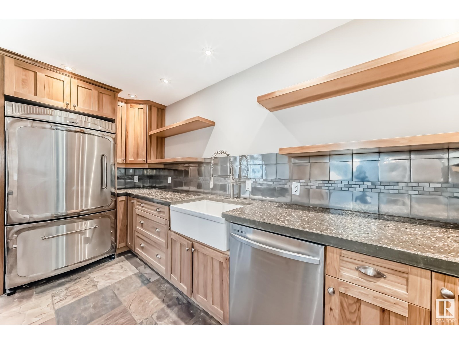 #904 10106 105 St Nw, Edmonton, Alberta  T5J 5E7 - Photo 11 - E4436055