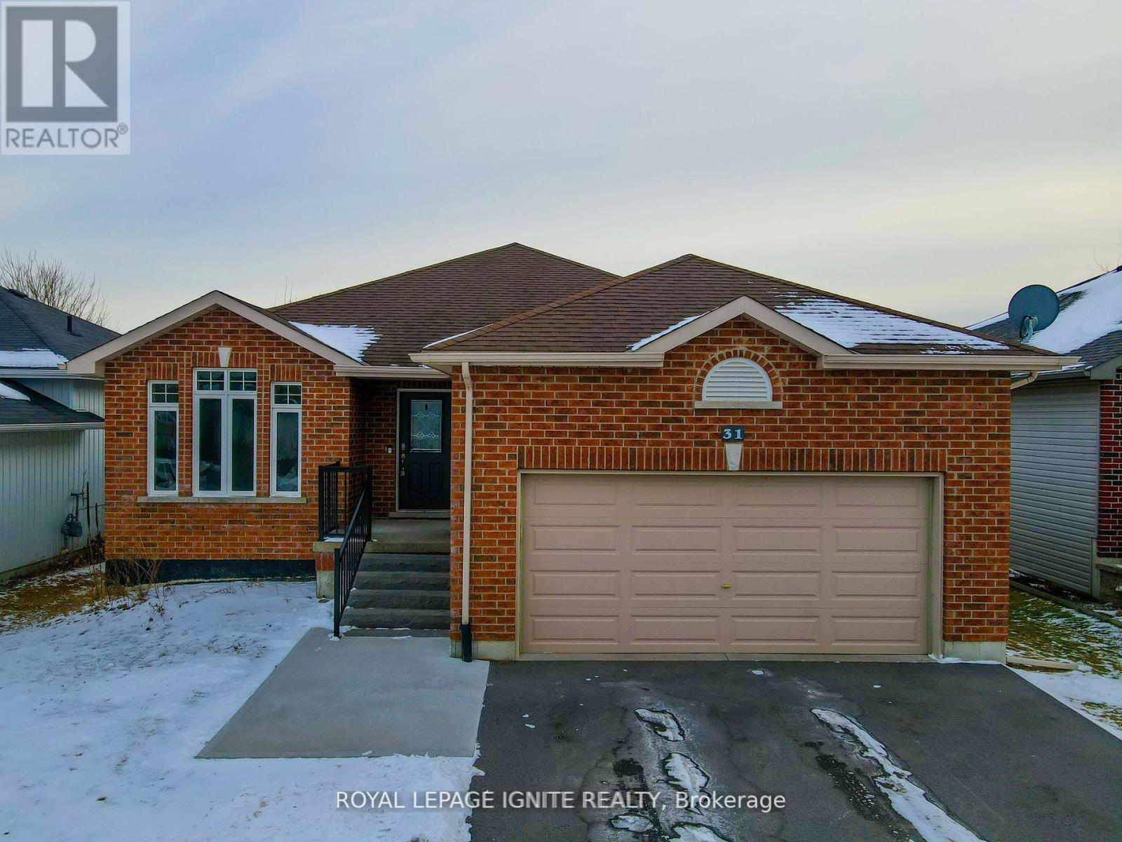 Property at 31 FOX DEN DRIVE image 1