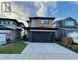 4517 25 Avenue S Discovery