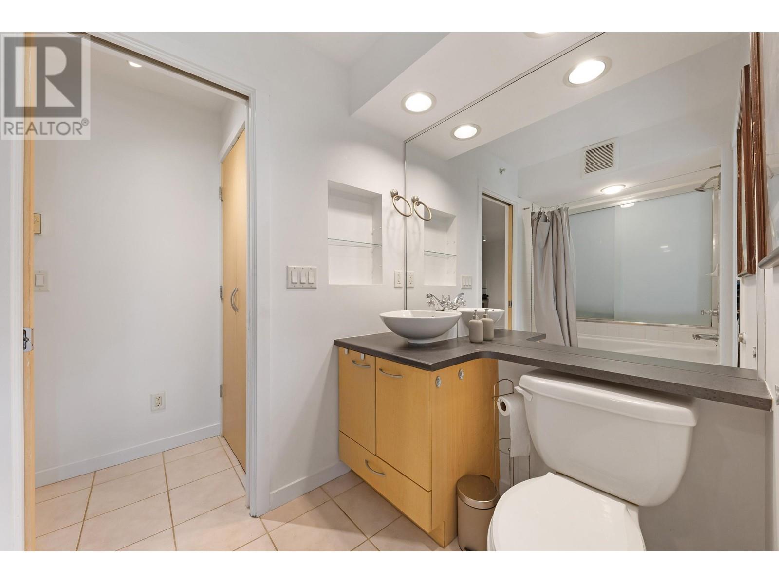 505 969 Richards Street, Vancouver, British Columbia  V6B 1A8 - Photo 13 - R3001299