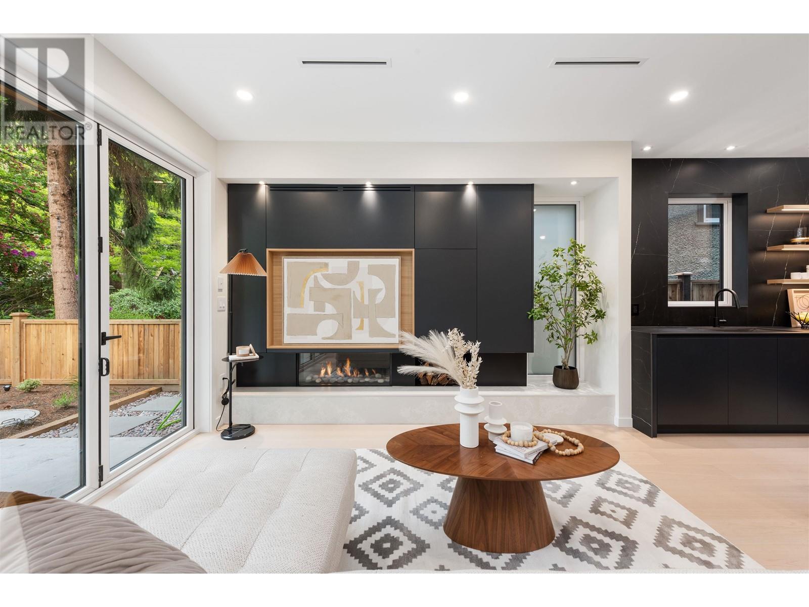 2 2764 W 14th Avenue, Vancouver, British Columbia  V6K 2X2 - Photo 11 - R3001911