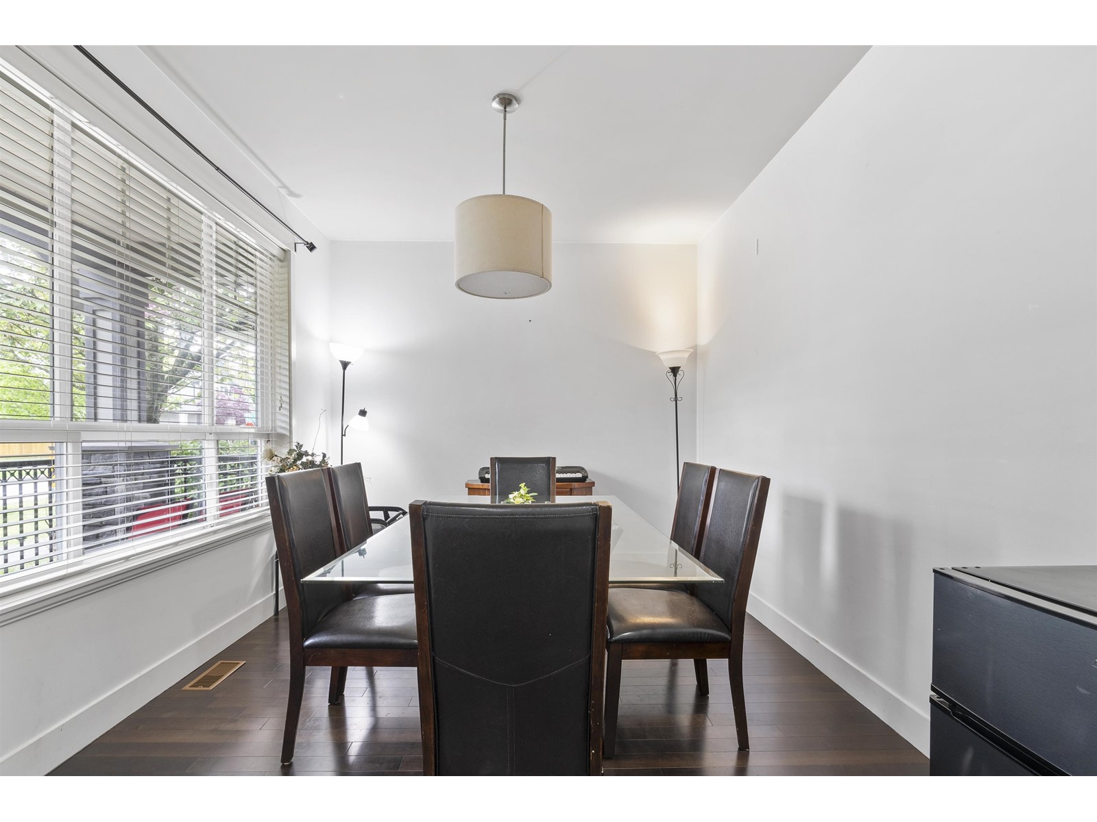 7032 195a Street, Surrey, British Columbia  V4N 5Z2 - Photo 9 - R3001810