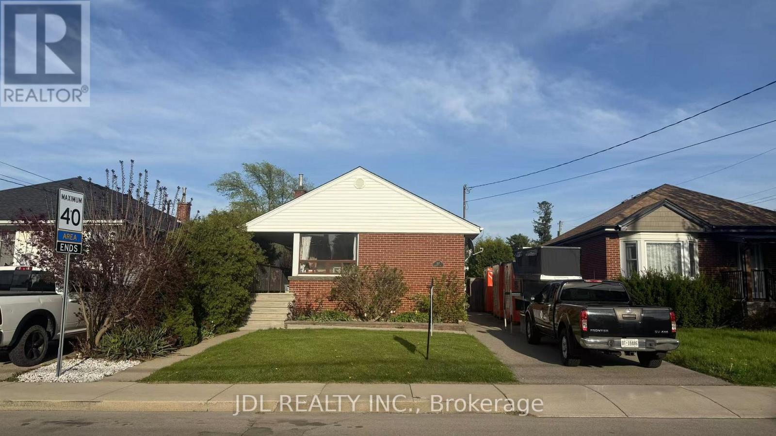 317 PARKDALE AVENUE S, Hamilton, Ontario
