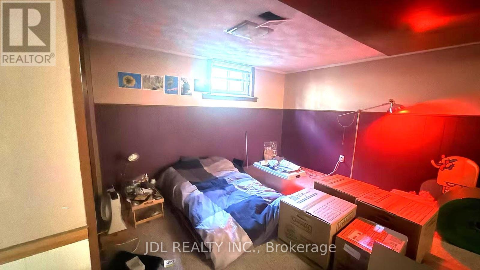 317 Parkdale Avenue S, Hamilton, Ontario  L8K 3P9 - Photo 12 - X12140537