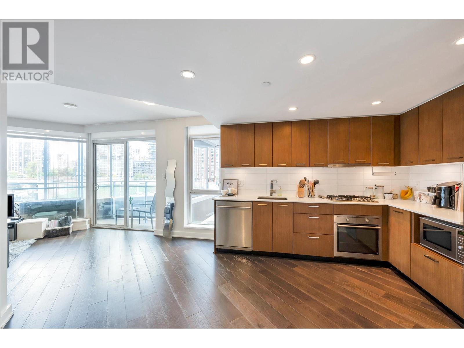 607 1372 Seymour Street, Vancouver, British Columbia  V6B 0L1 - Photo 10 - R3001371