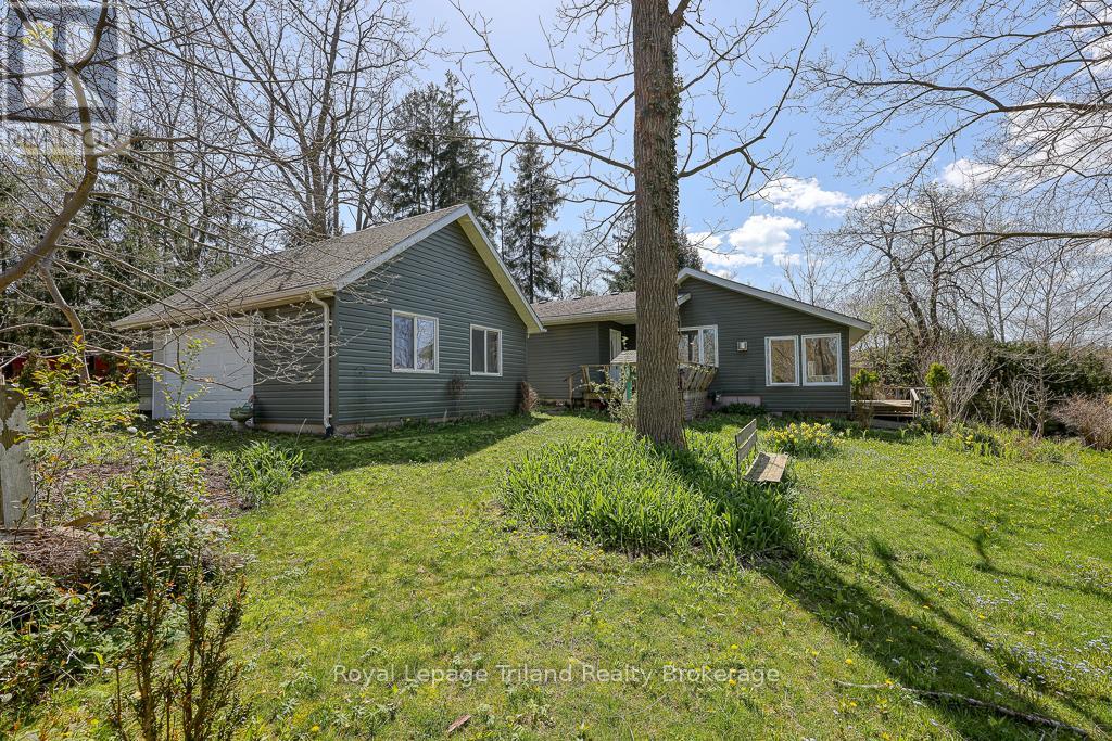 3435 Colin Street, Malahide, Ontario  N5H 2R2 - Photo 37 - X12143272