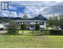4522 13th Avenue, New Hazelton, Ca