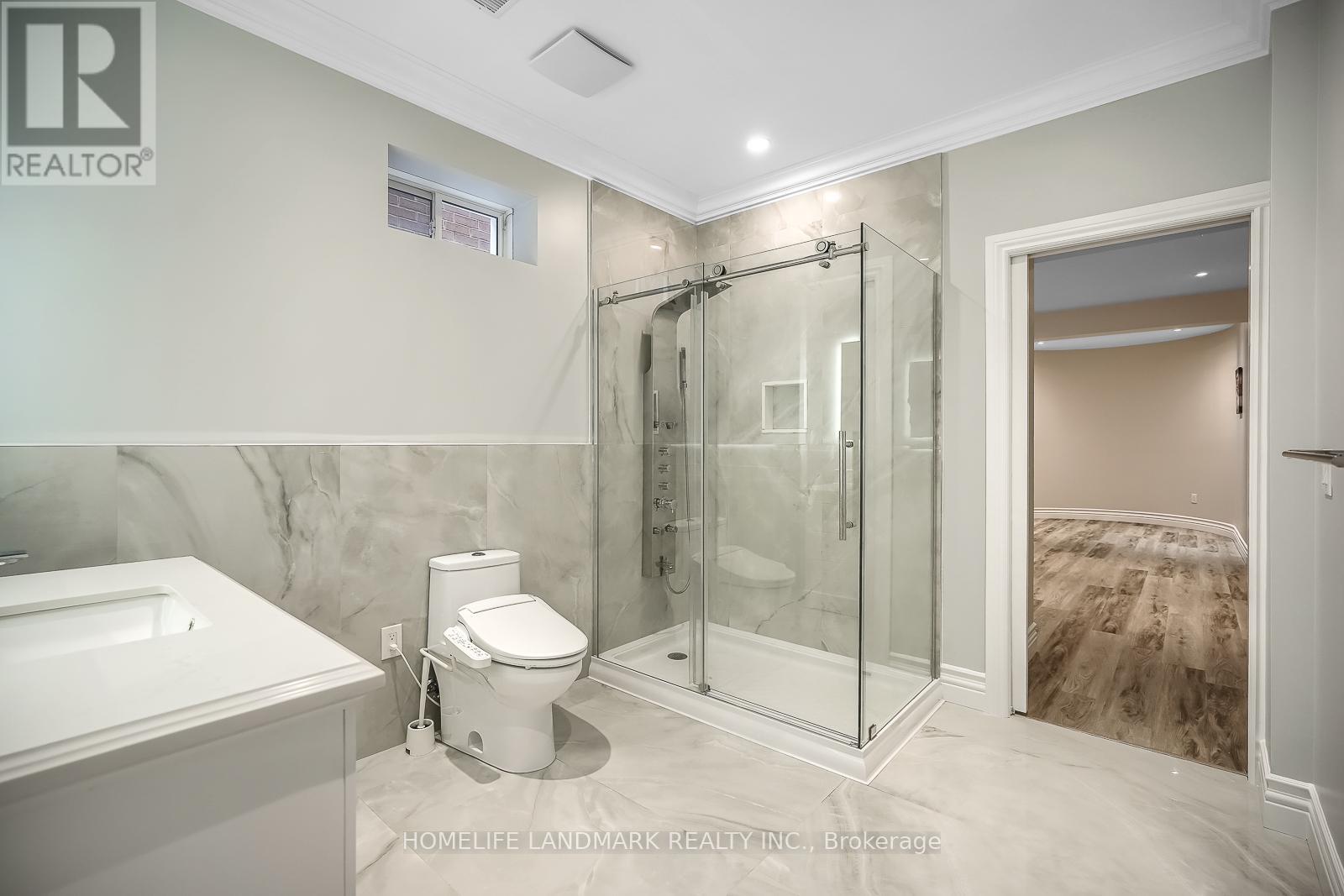 56 Taurus Crescent, East Gwillimbury (Sharon), Ontario  L9N 0P9 - Photo 28 - N12143270