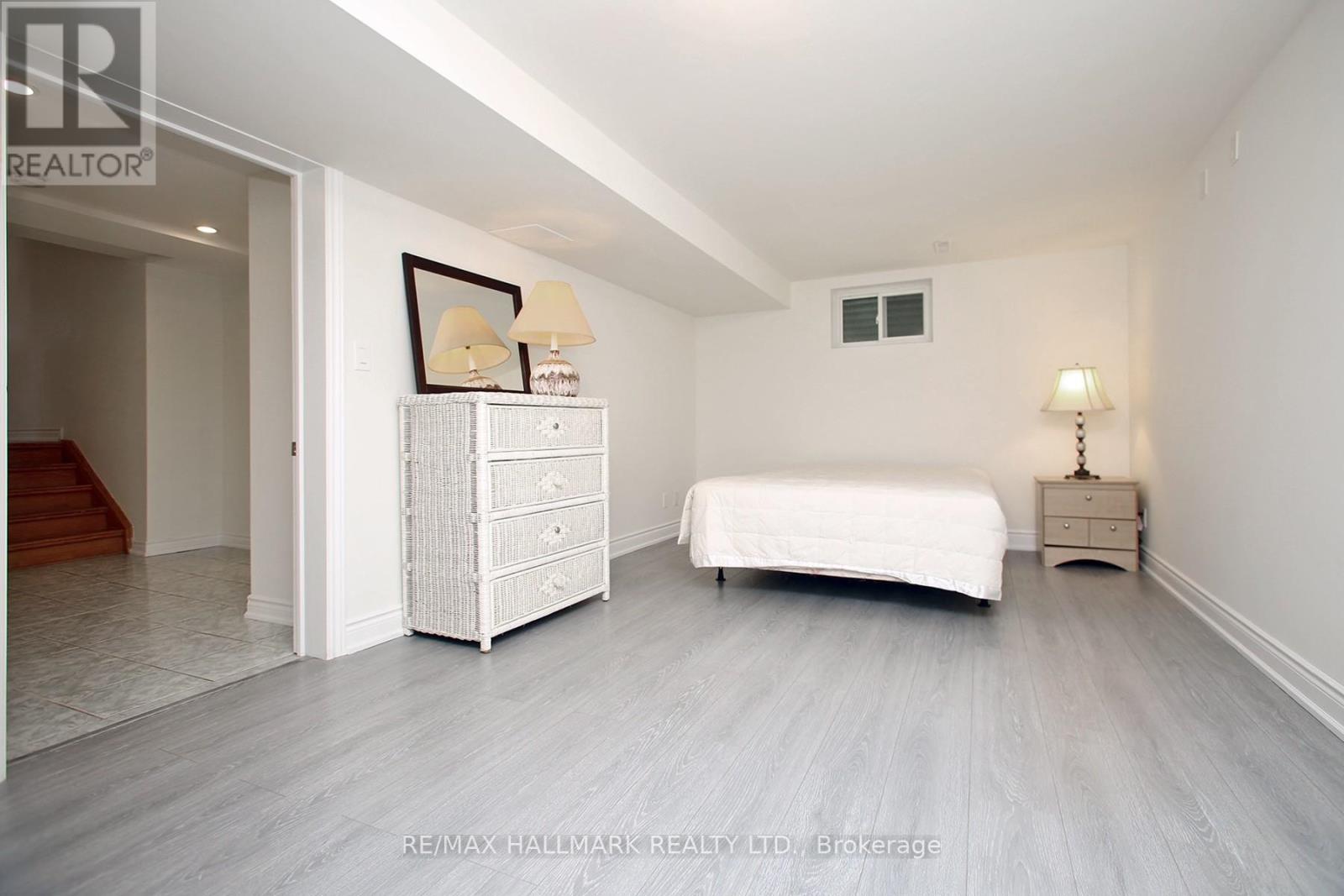 1 - 3 Pottery Crescent, Brampton, Ontario  L6S 3S2 - Photo 6 - W12143256