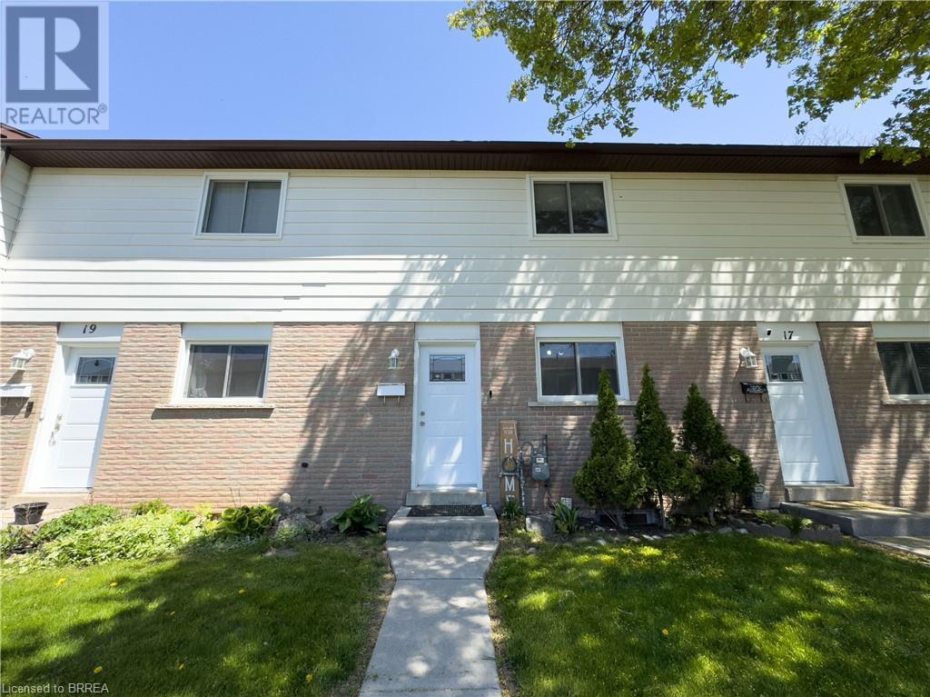 Property at 379 DARLING Street Unit# 18 image 2
