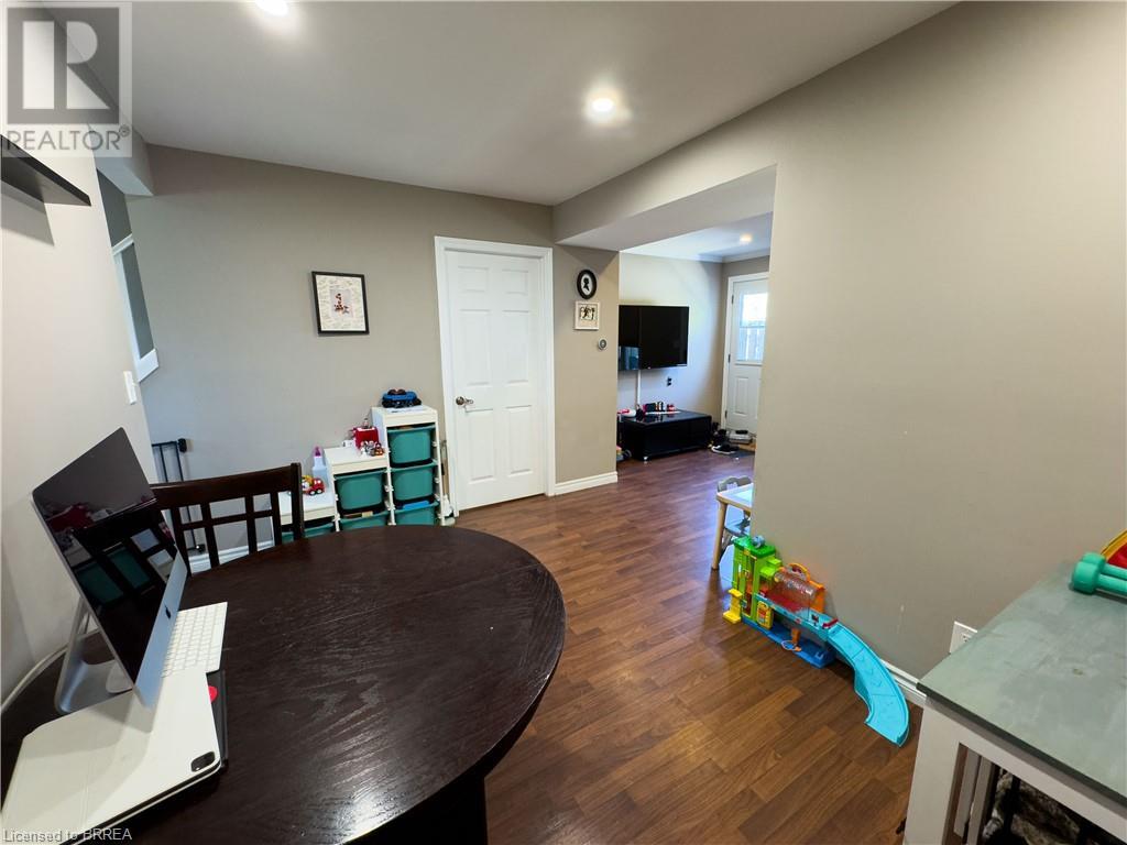 Property at 379 DARLING Street Unit# 18 image 5