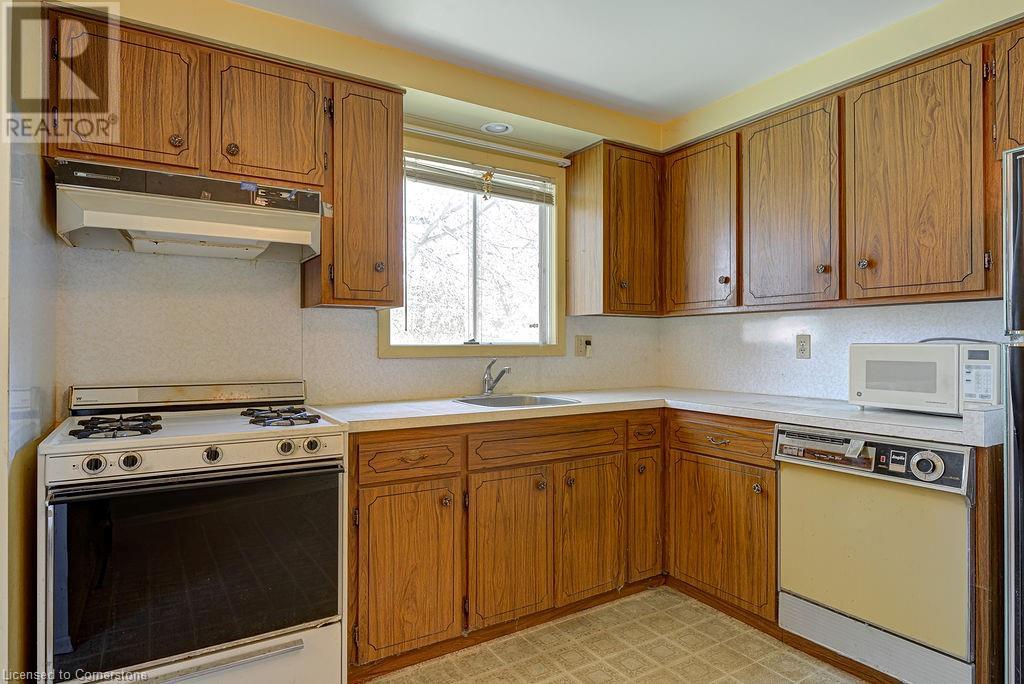 324 Sandowne Drive, Waterloo, Ontario  N2K 1V8 - Photo 17 - 40727874