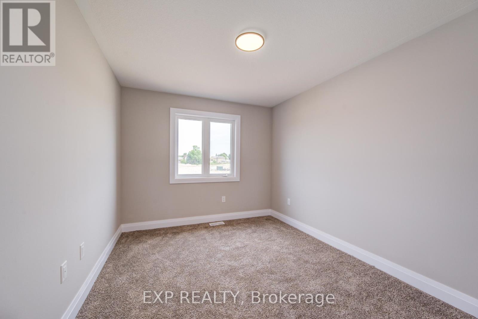 102 Thackeray Way, Minto, Ontario  N0G 1Z0 - Photo 17 - X12143279