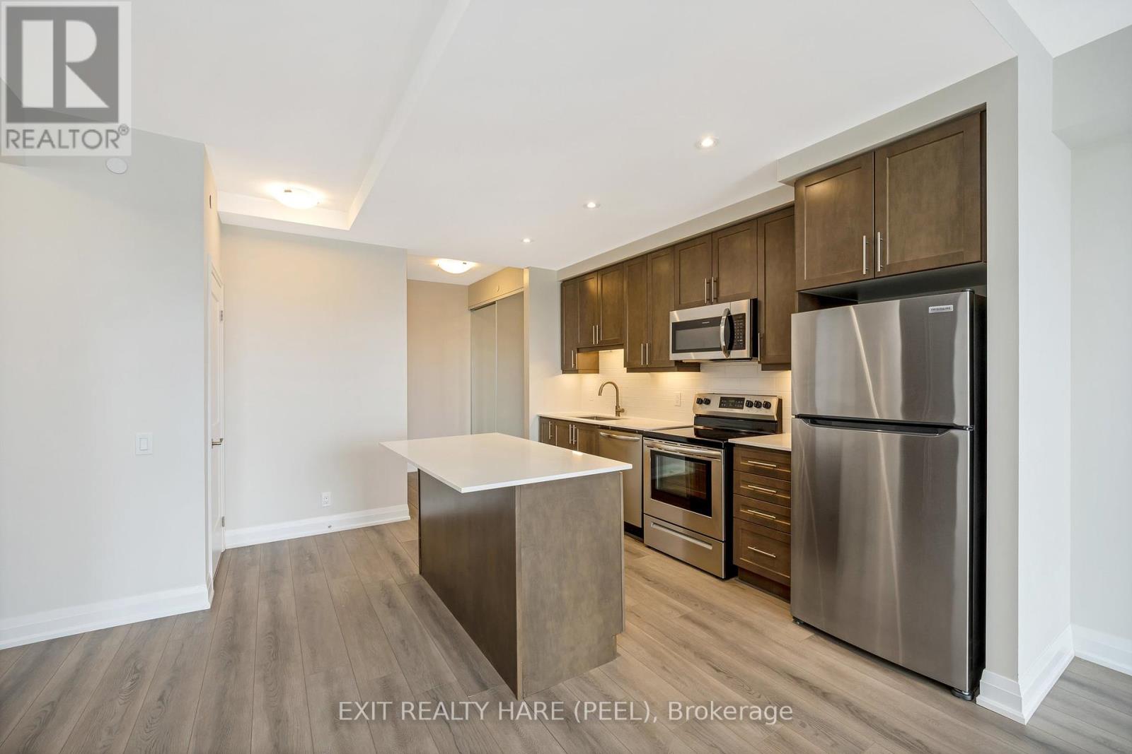 901 - 15 Lynch Street, Brampton, Ontario  L6W 0C7 - Photo 9 - W11978879
