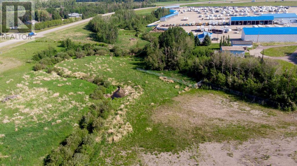 2000 Cottonwood Road, Innisfail, Alberta  T4G 1E4 - Photo 1 - A2220535