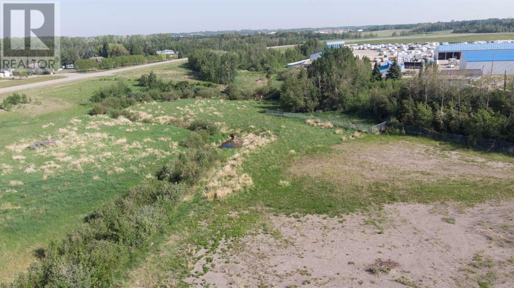 2000 Cottonwood Road, Innisfail, Alberta  T4G 1E4 - Photo 3 - A2220535