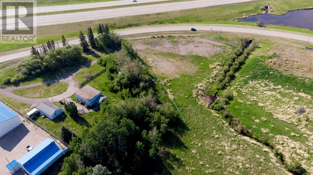 2000 Cottonwood Road, Innisfail, Alberta  T4G 1E4 - Photo 9 - A2220535