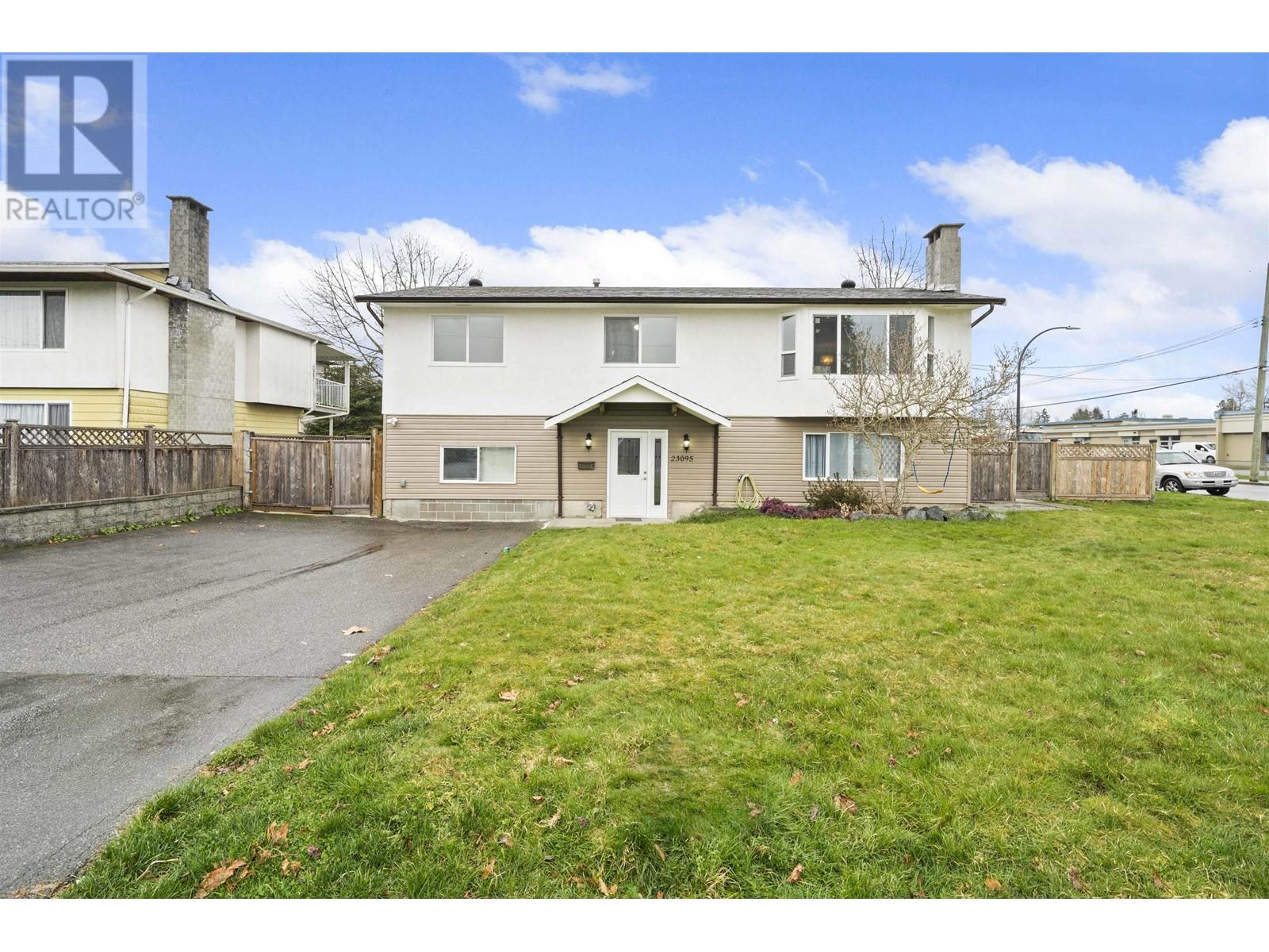 23095 117 AVENUE, maple ridge, British Columbia