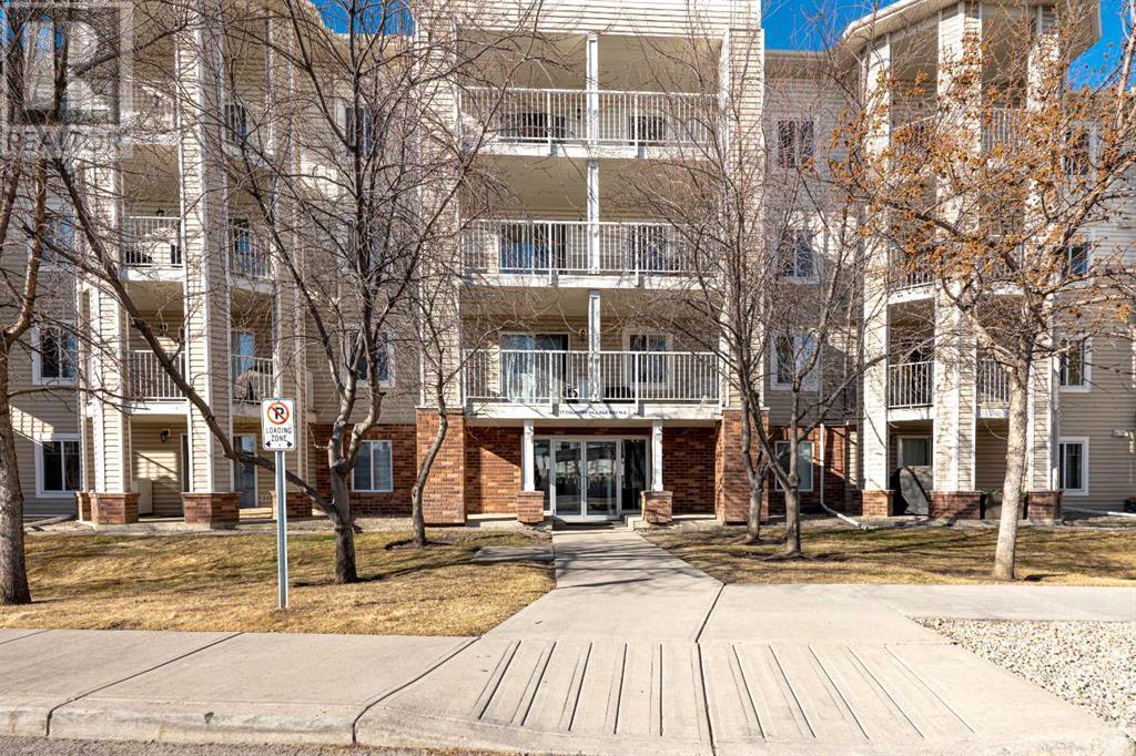 Property at 1309, 17 Country Village Bay NE image 3
