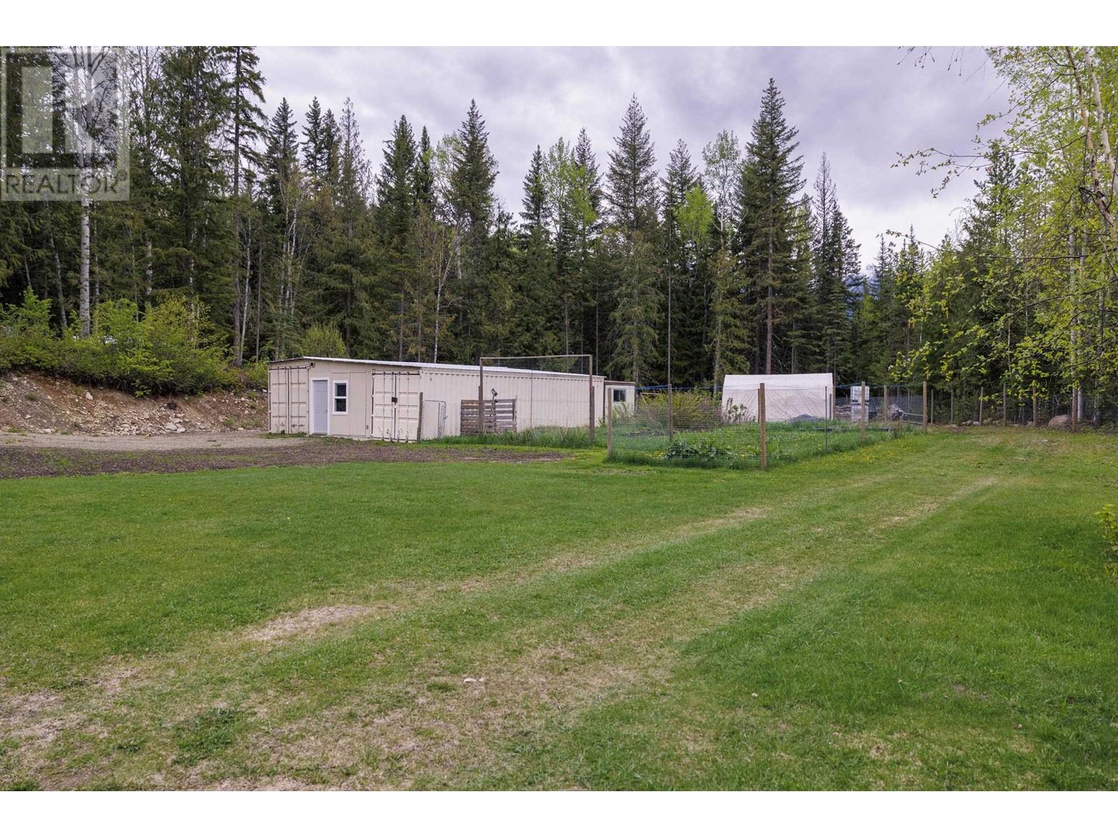 3450 Dore River Road, Mcbride, British Columbia  V0J 2E0 - Photo 5 - R2971786