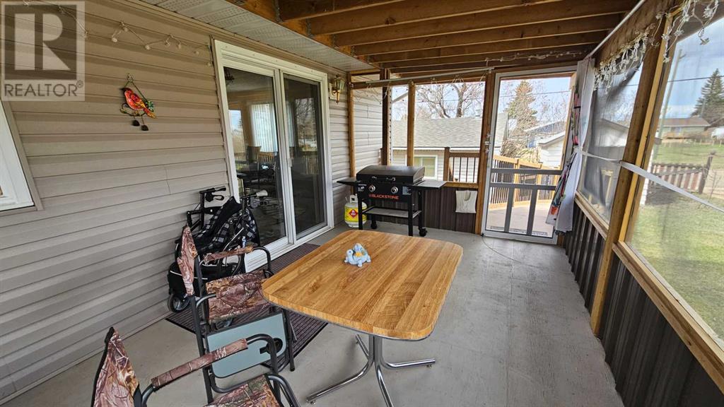 4501 54 Avenue, Castor, Alberta  T0C 0X0 - Photo 8 - A2216492