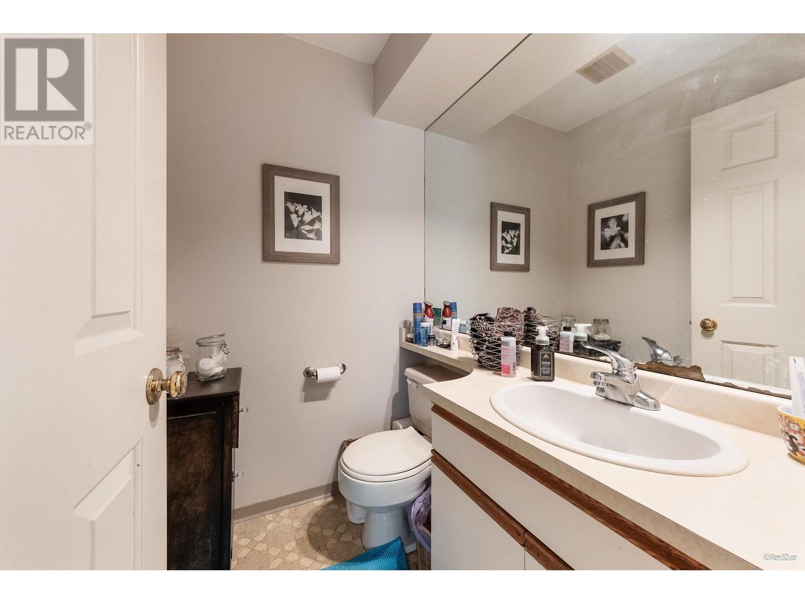 1215 W 67th Avenue, Vancouver, British Columbia  V6P 2T1 - Photo 10 - R3001247