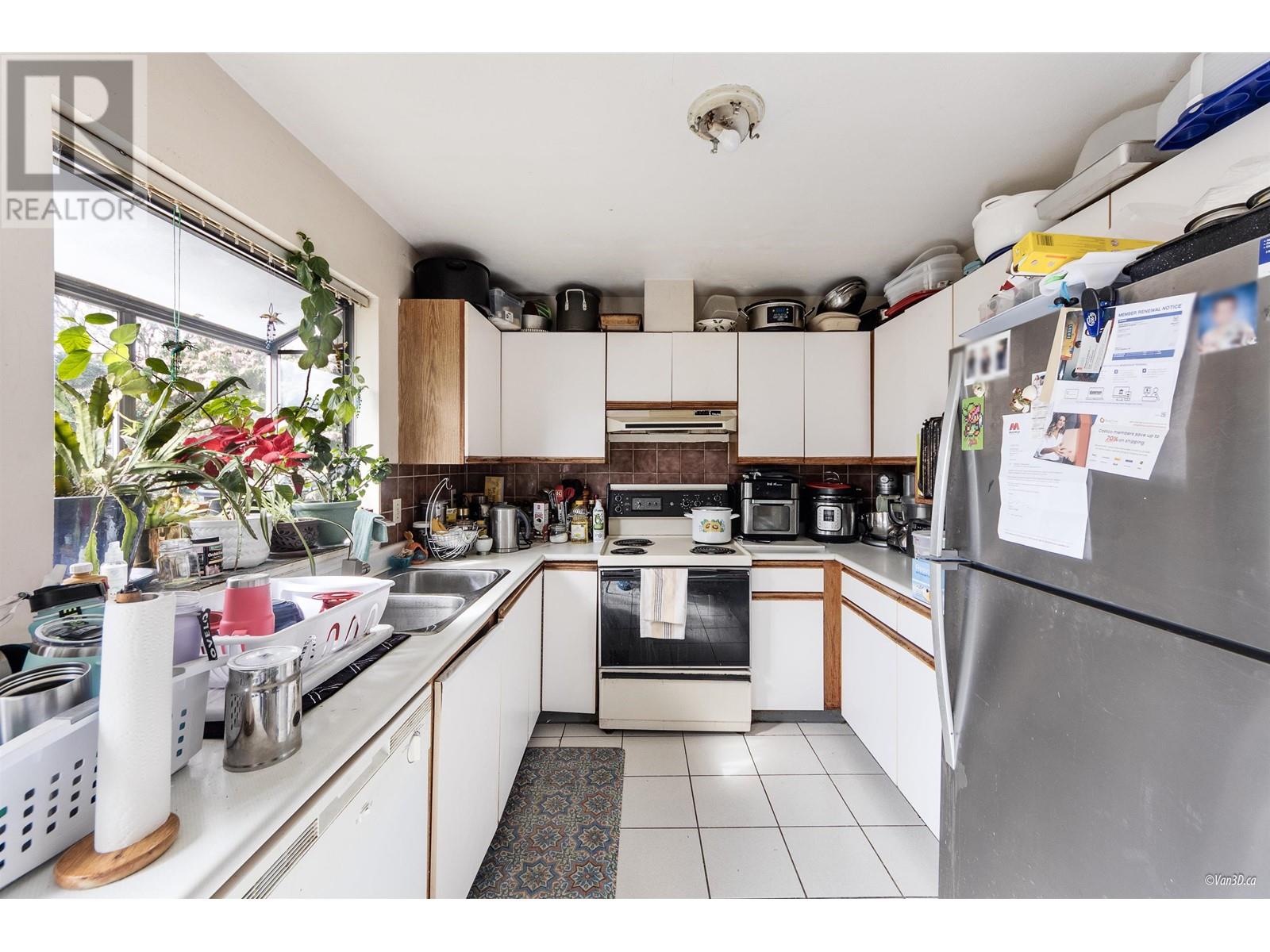 1215 W 67th Avenue, Vancouver, British Columbia  V6P 2T1 - Photo 8 - R3001247