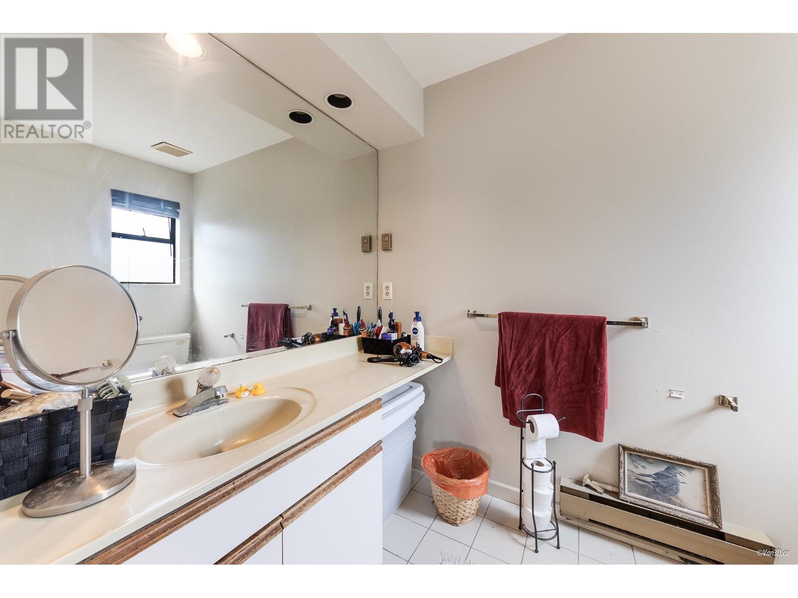 1215 W 67th Avenue, Vancouver, British Columbia  V6P 2T1 - Photo 16 - R3001247