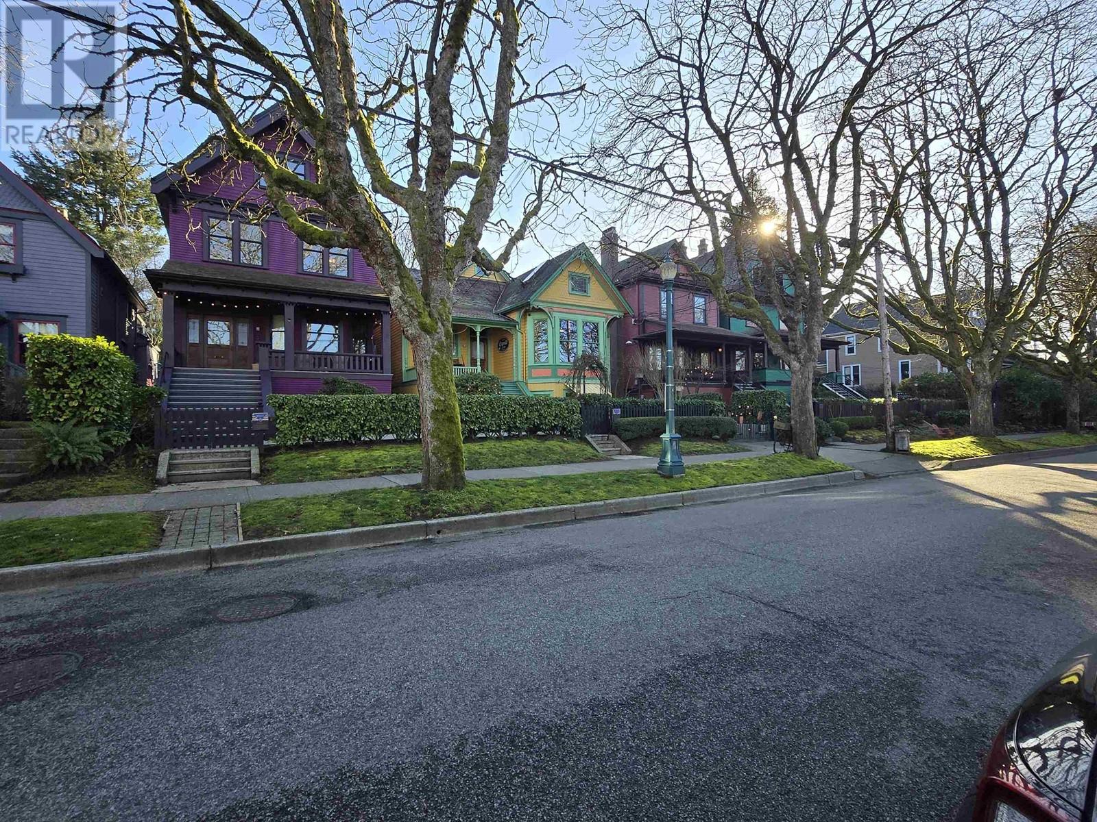 140 W 10th Avenue, Vancouver, British Columbia  V5Y 1R8 - Photo 2 - R3001579