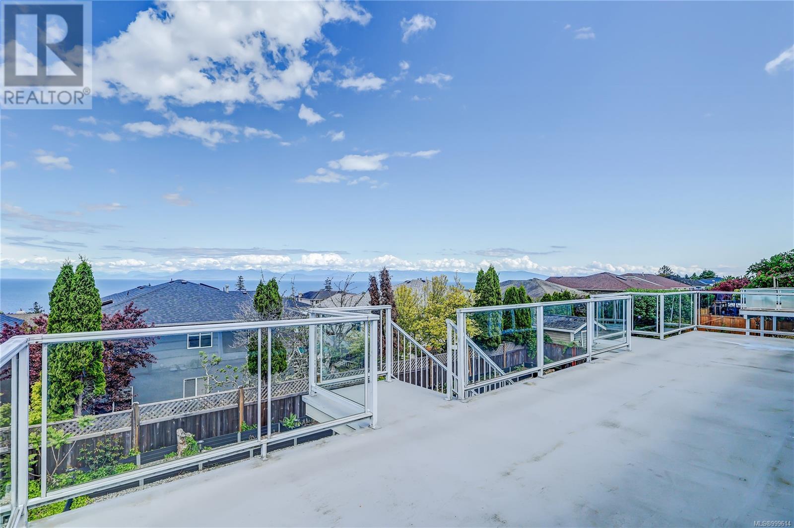 Property at 6465 LaSalle Rd image 3